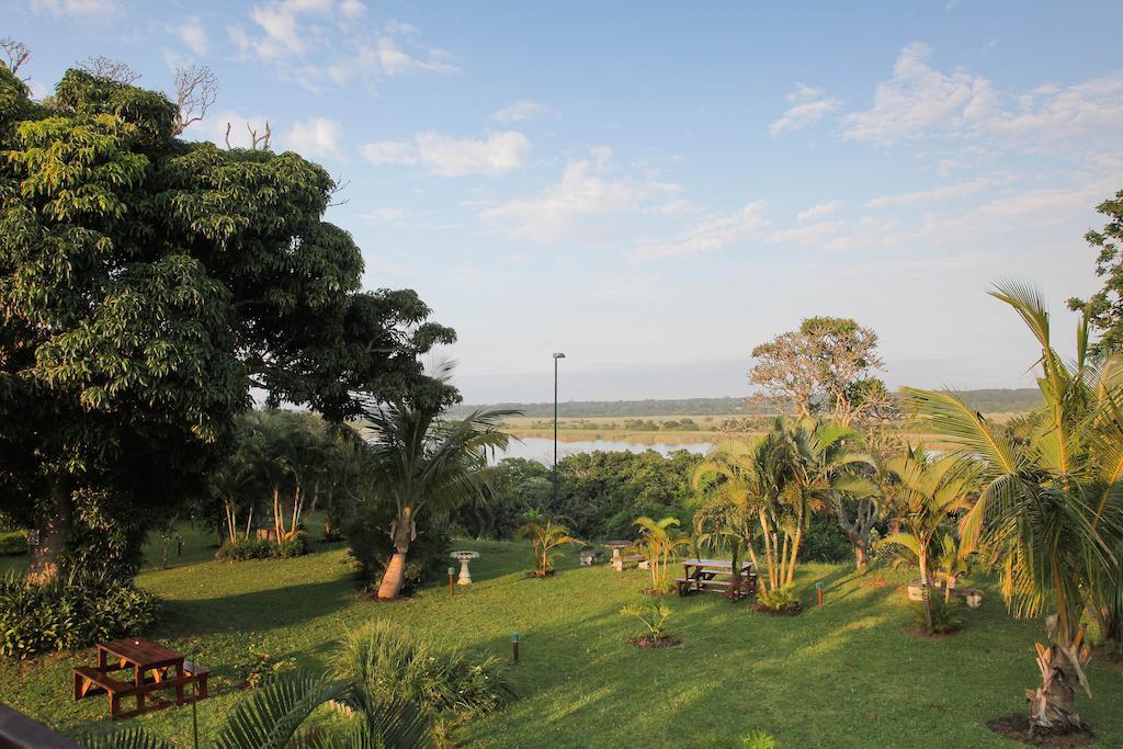 Elephant Lake Hotel St Lucia Exterior photo