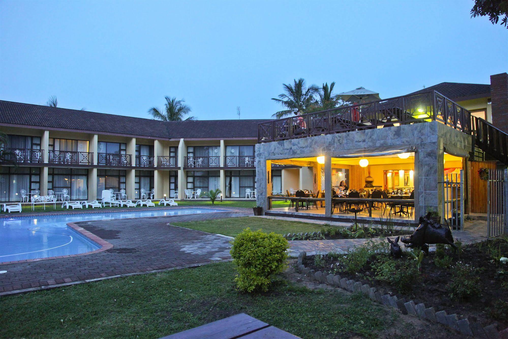 Elephant Lake Hotel St Lucia Exterior photo